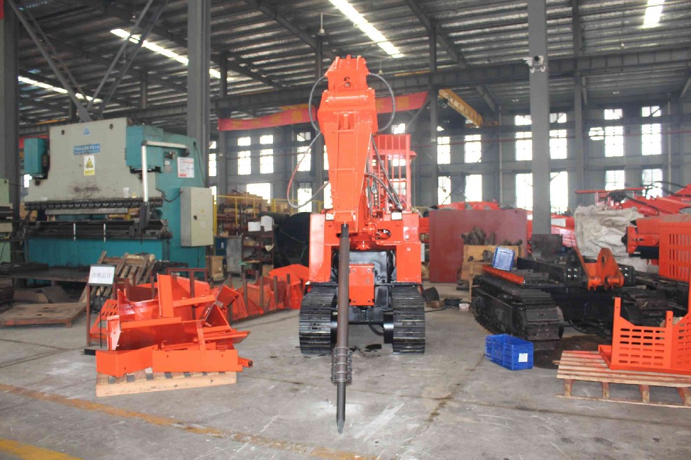 山東隧洞扒渣機型號大全，哪種最適合硬巖工況？
