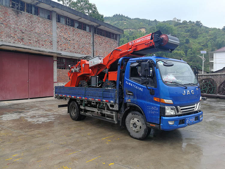 工程爬沙機(jī).jpg
